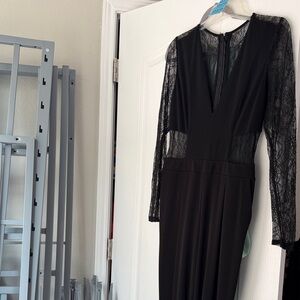 Elegant Black Lace Evening Dress